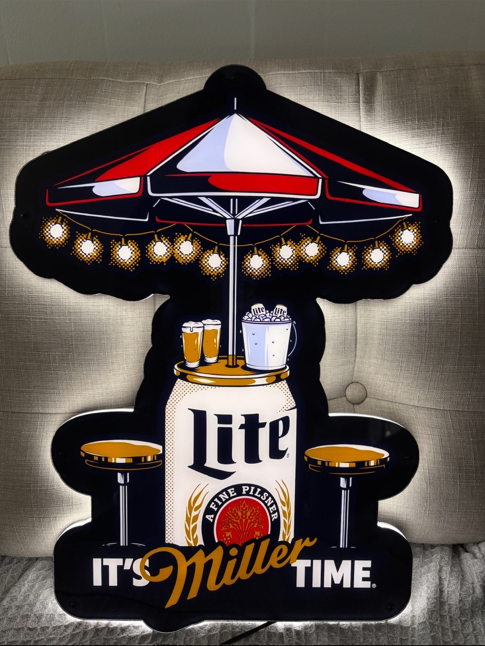 Miller lite neon light